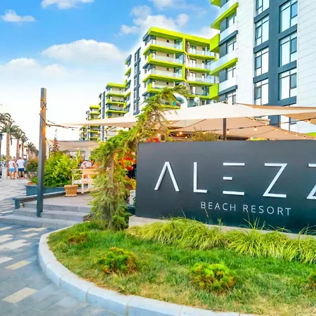 Azizi Elegant - Piscina Plaja Restaurante & Centru Navodari