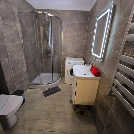 Διαμέρισμα Azizi Elegant - Piscina Plaja Restaurante & Centru Năvodari